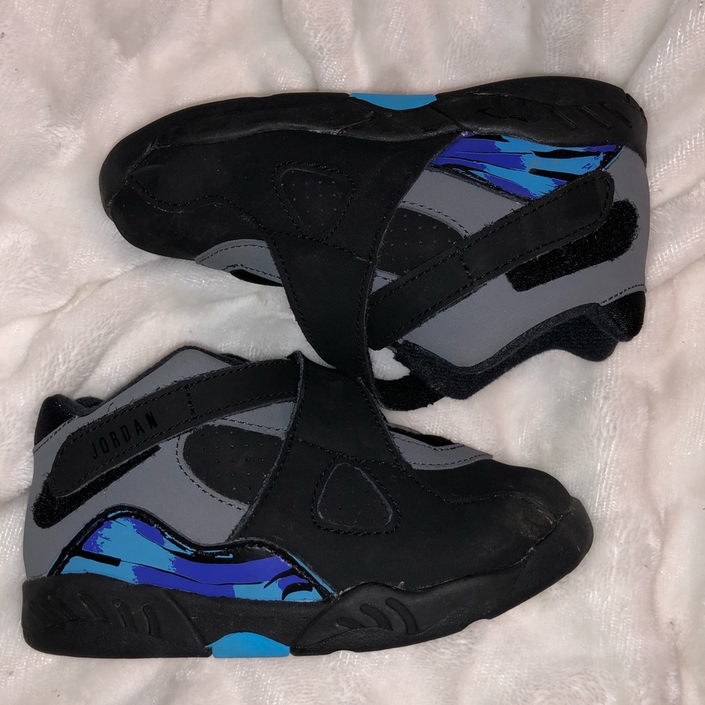 Nike Air Jordan’s toddler size 9c